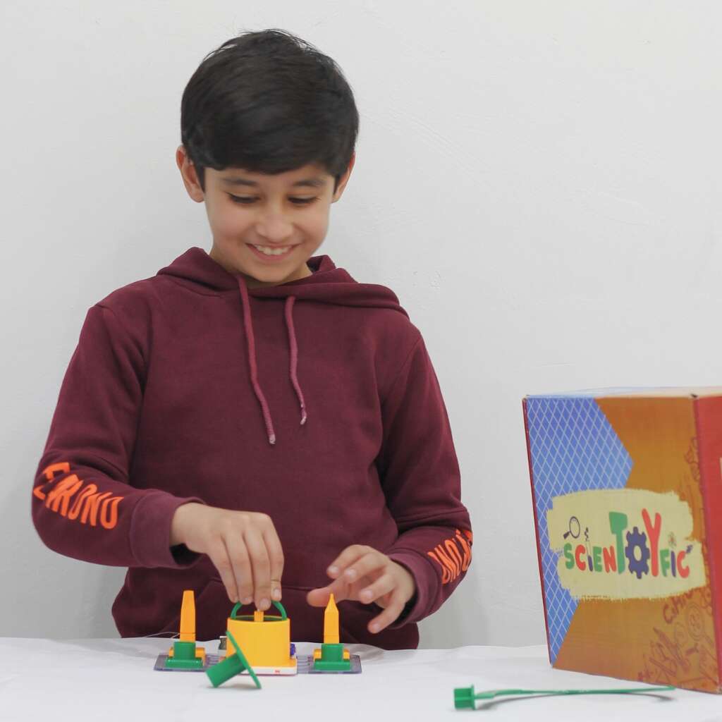 Circuits & Momentum: Physics Kit